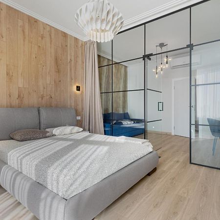 Sea Symphony Luxury 3-Bedrooms Apartment 오데사 외부 사진