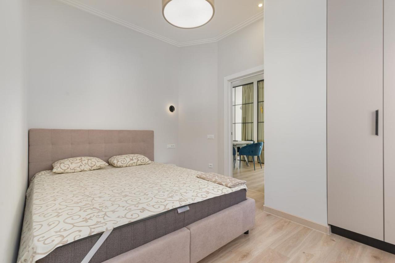 Sea Symphony Luxury 3-Bedrooms Apartment 오데사 외부 사진