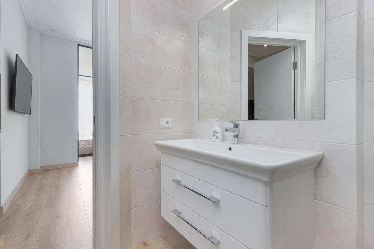 Sea Symphony Luxury 3-Bedrooms Apartment 오데사 외부 사진